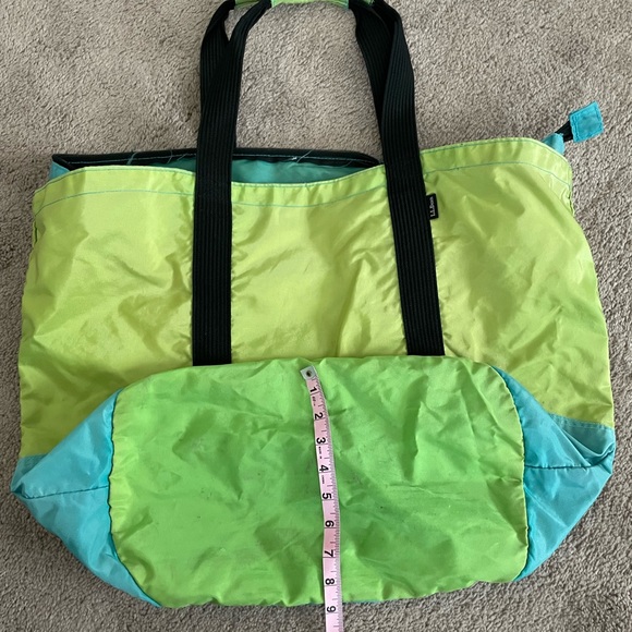 LL Bean Nylon tote with zipper - Picture 7 of 12